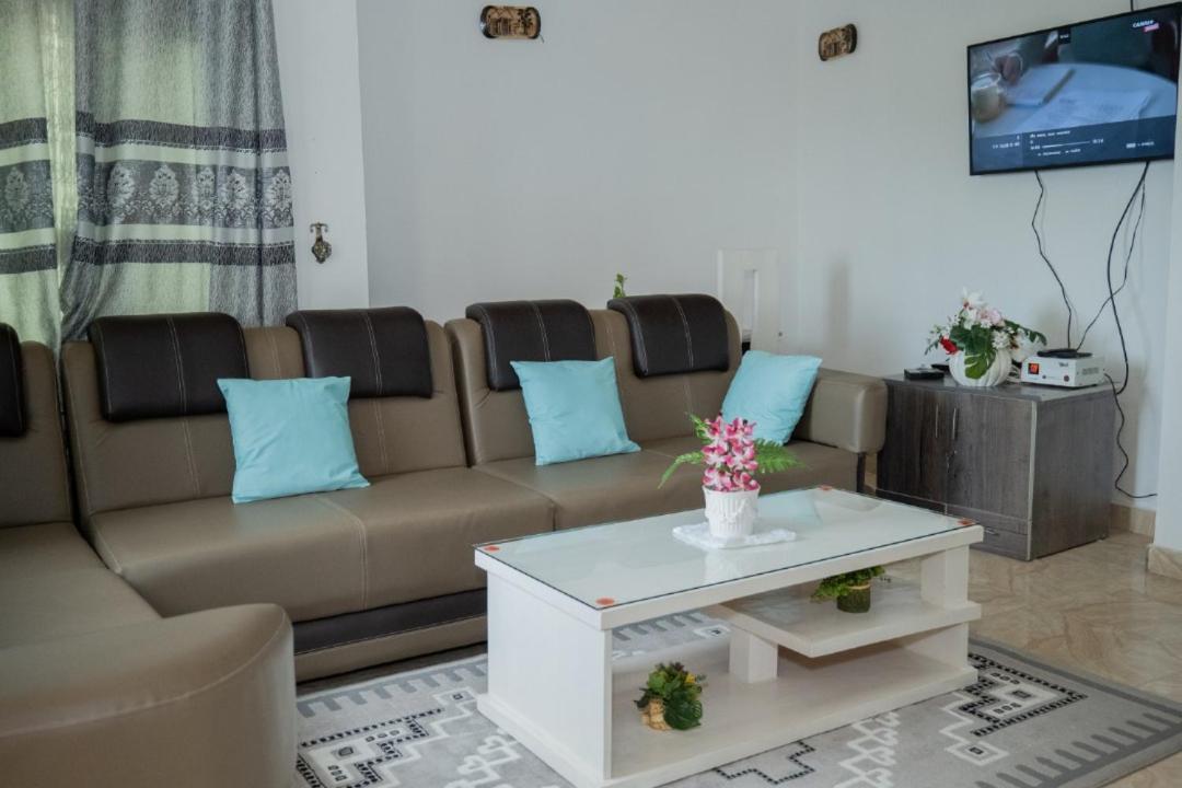 The City Block Apartment Bujumbura Eksteriør billede